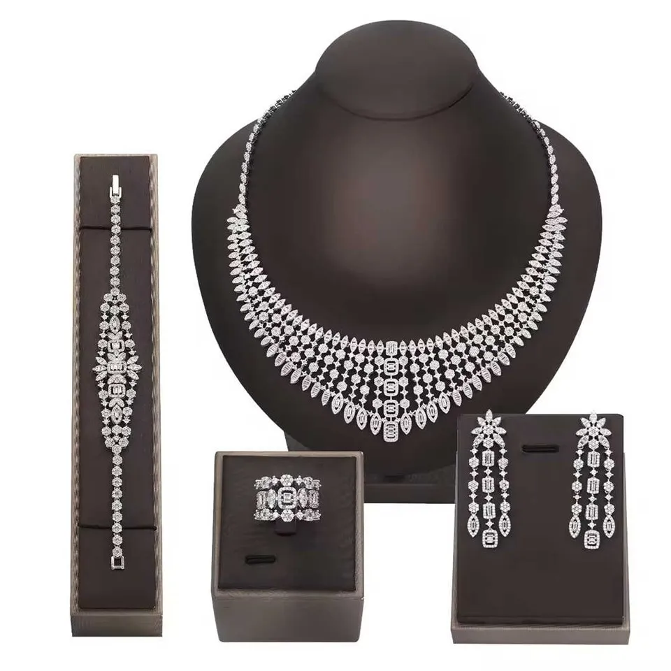 Set Perhiasan Pernikahan Kristal Mewah